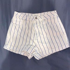 PacSun Jean Shorts|Mom Short 27